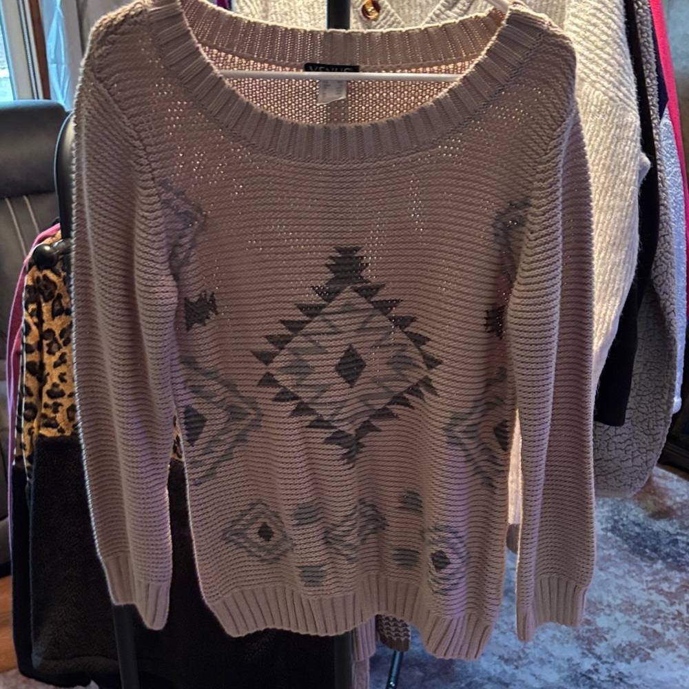 Aztec Patterned Beige Sweater